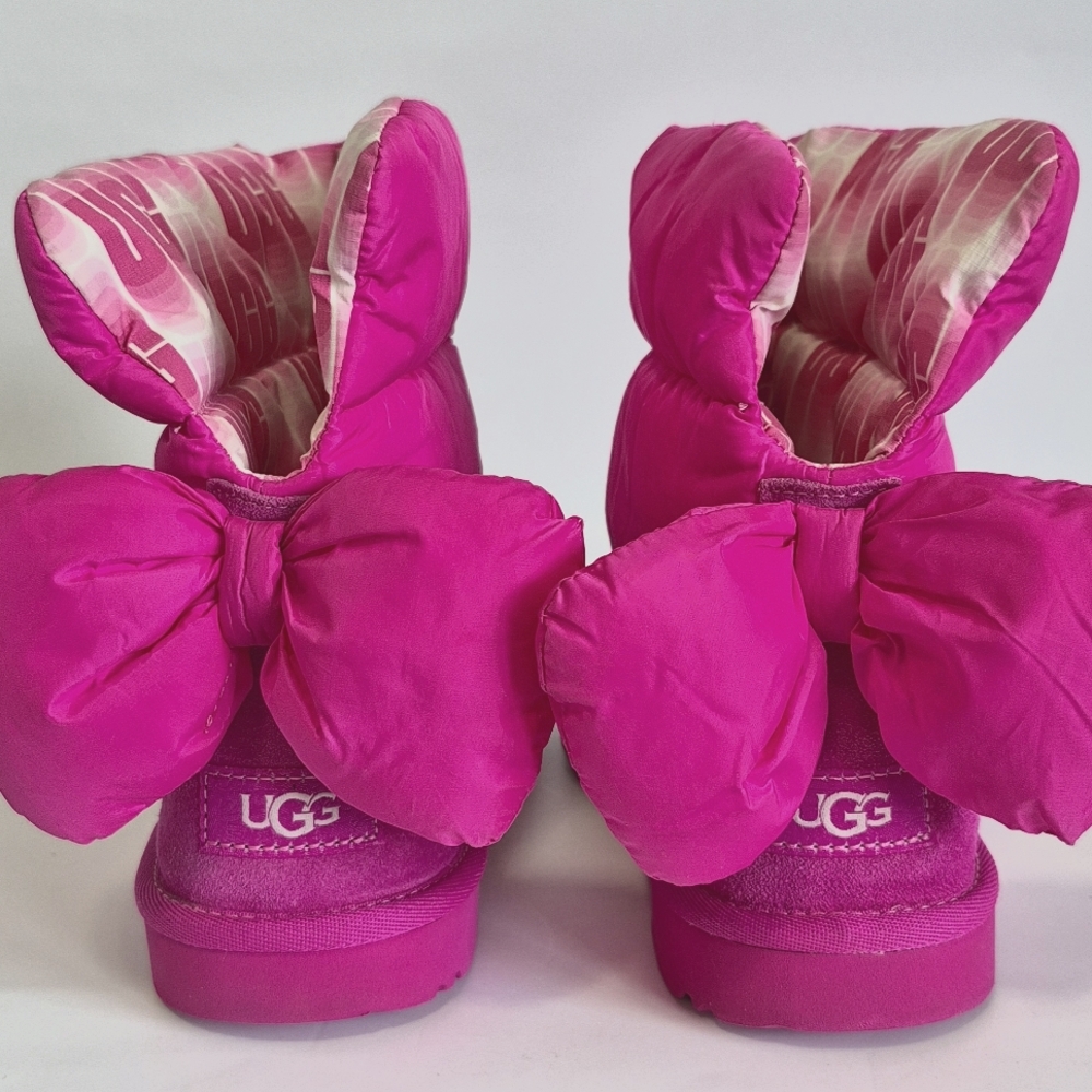UGG Bailey Bow Maxi Wavelength Pink Boot Size 3